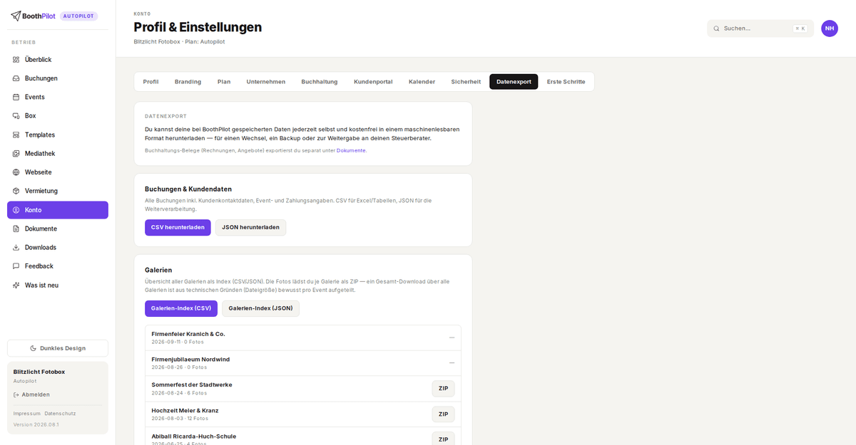 Konto → Datenexport: Buchungen als CSV oder JSON, Galerien als Index plus ZIP je Event