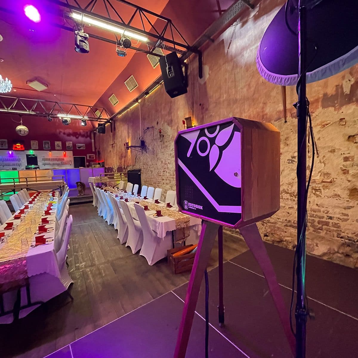 Warum billige Fotoboxen deinem Business schaden — und warum Qualität sich immer auszahlt